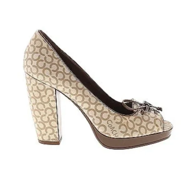 Coach - Picture 2 of 2